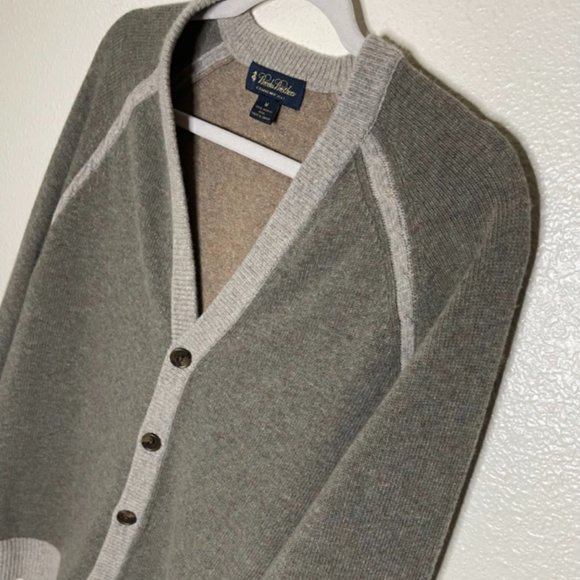 Brooks Brothers | Merino Wool Two Tone Cardigan Sweater - Picture 4 of 9
